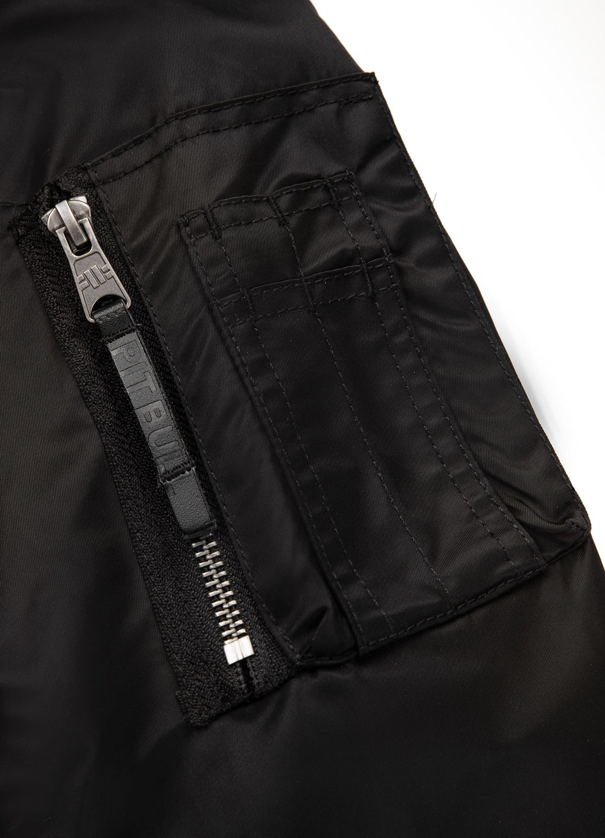 Genesee III Women&#39;s Bomber Jacket