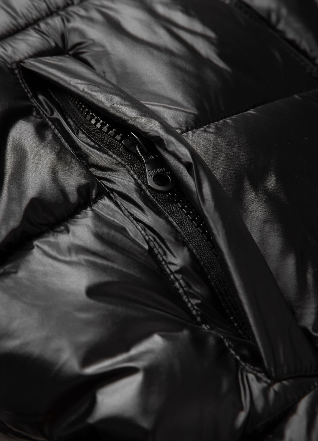 Cosmo Jacket - Black/White