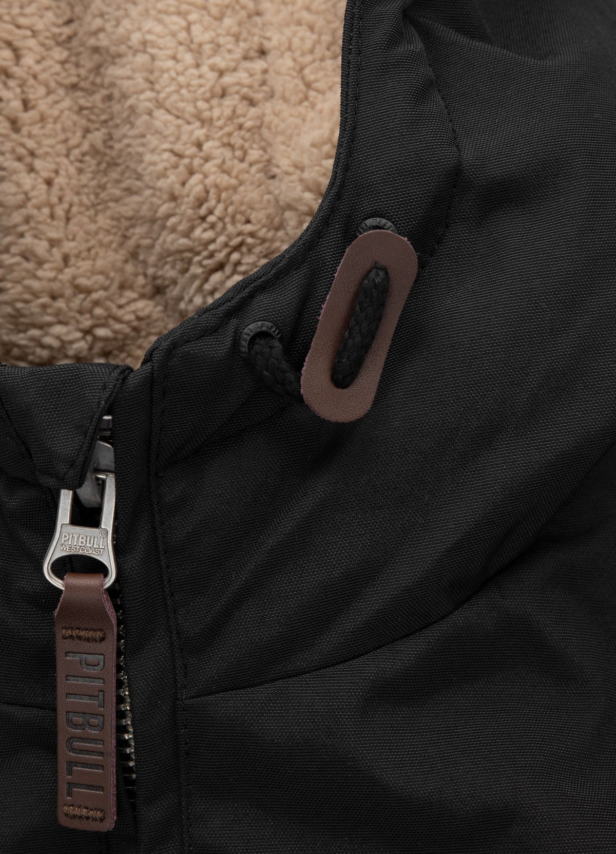 Elkwood III - Black