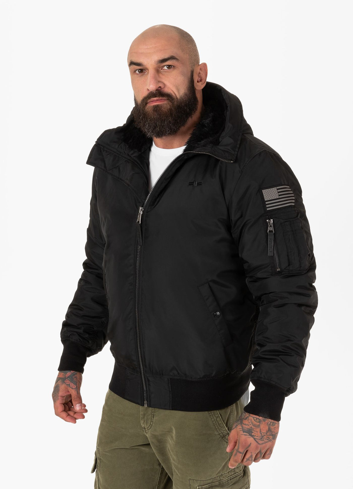 Beejay II - Black