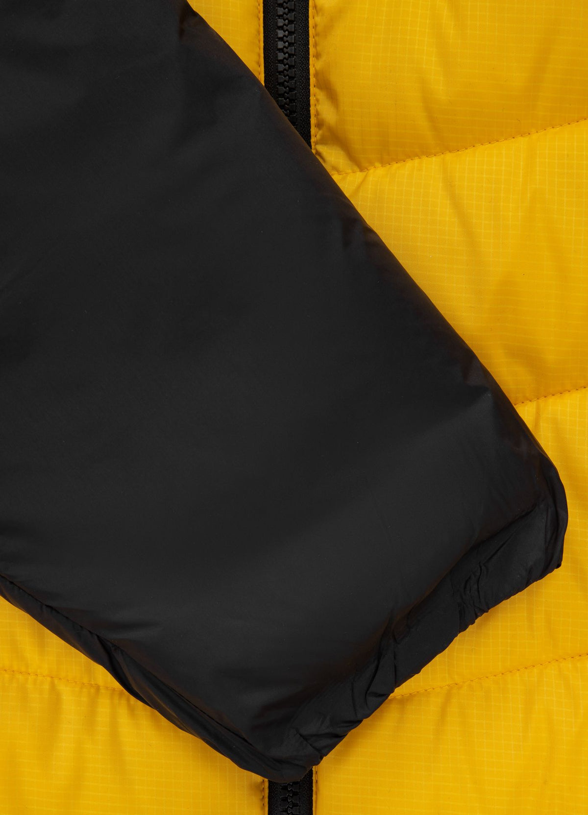 Evergold Hooded Jacket - Black/Yellow
