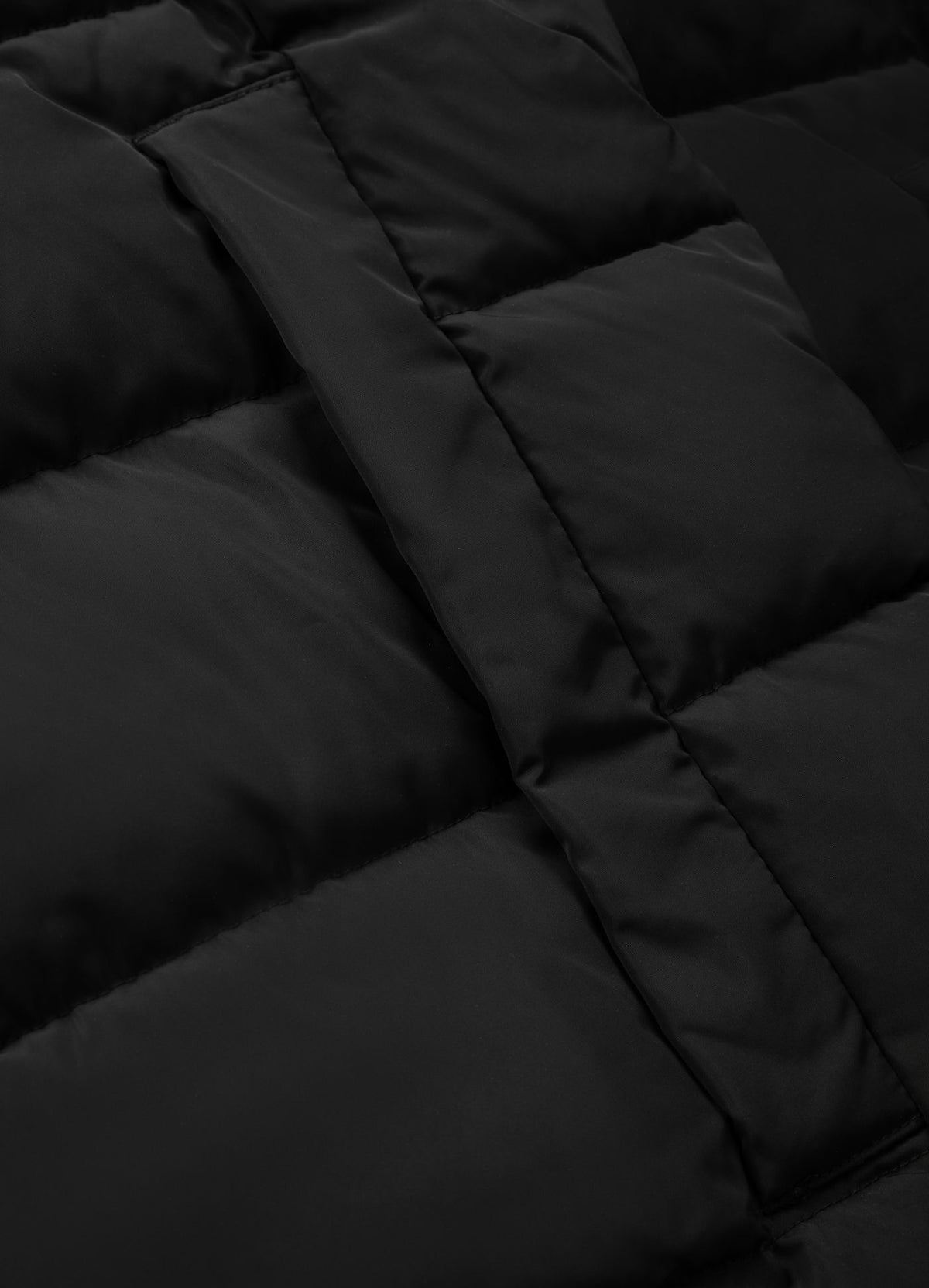 Airway V - Black