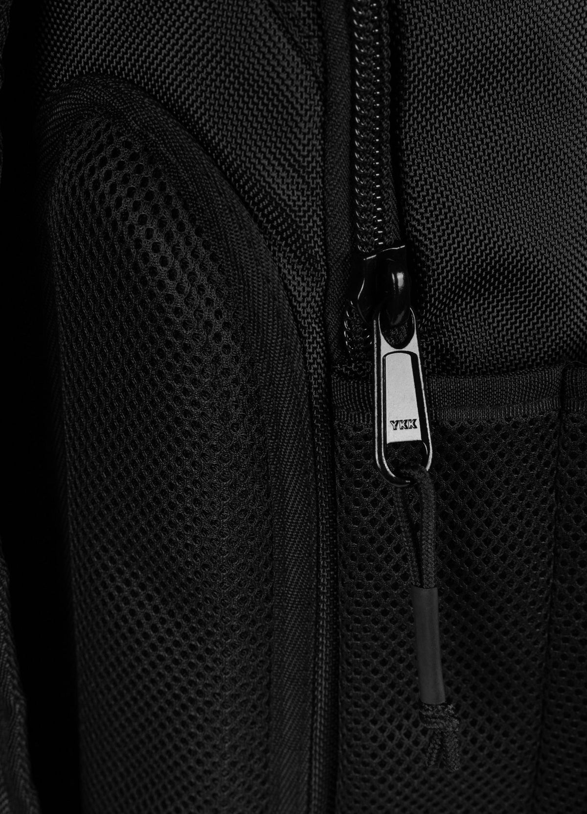 Airway Hilltop II - Black/Black