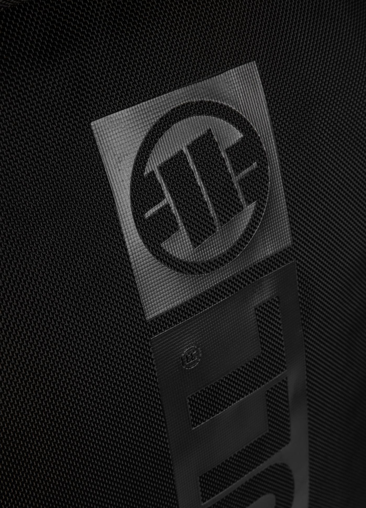 Airway Hilltop II - Black/Black