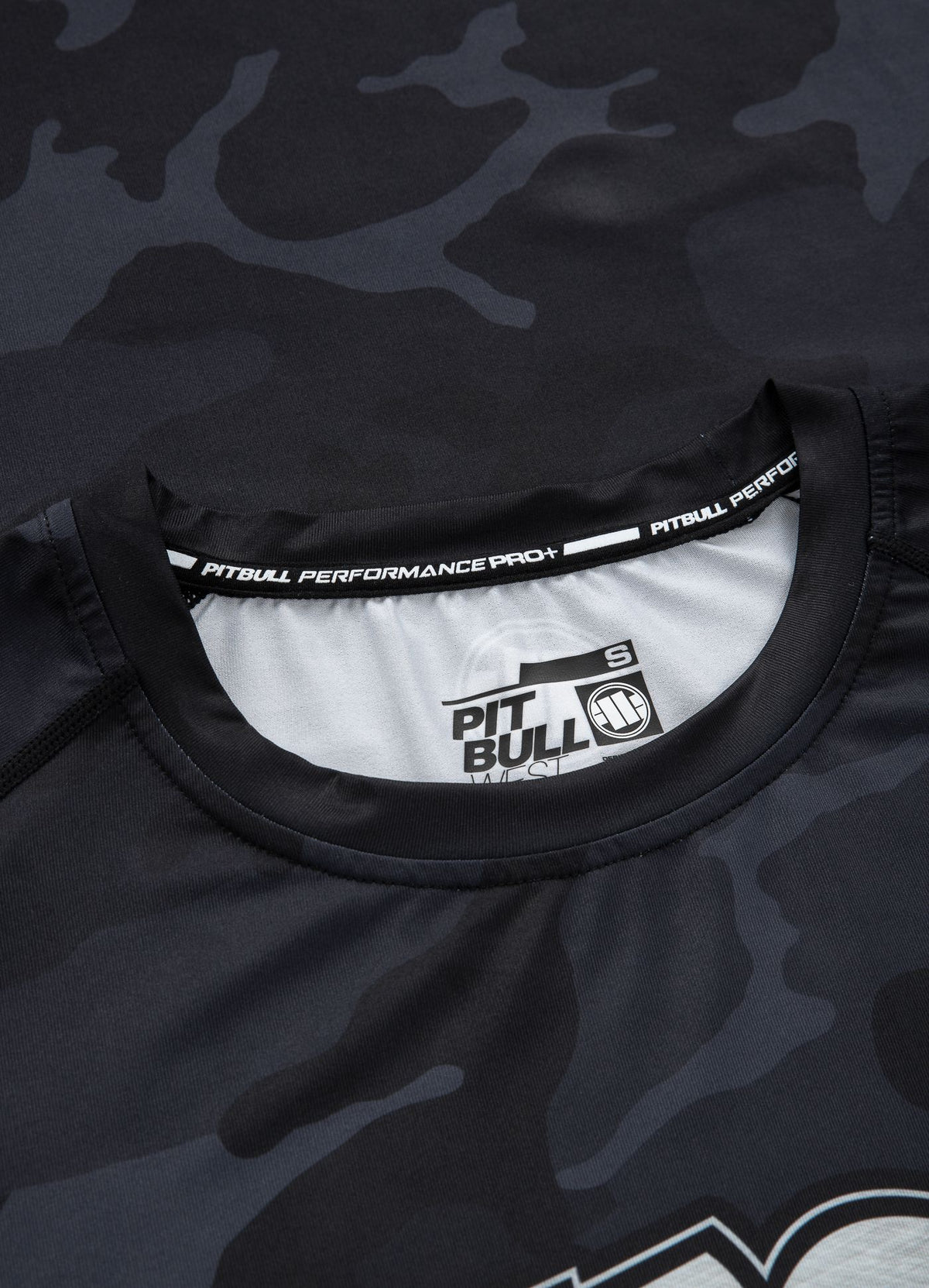 ADCC - Camo Rashguard