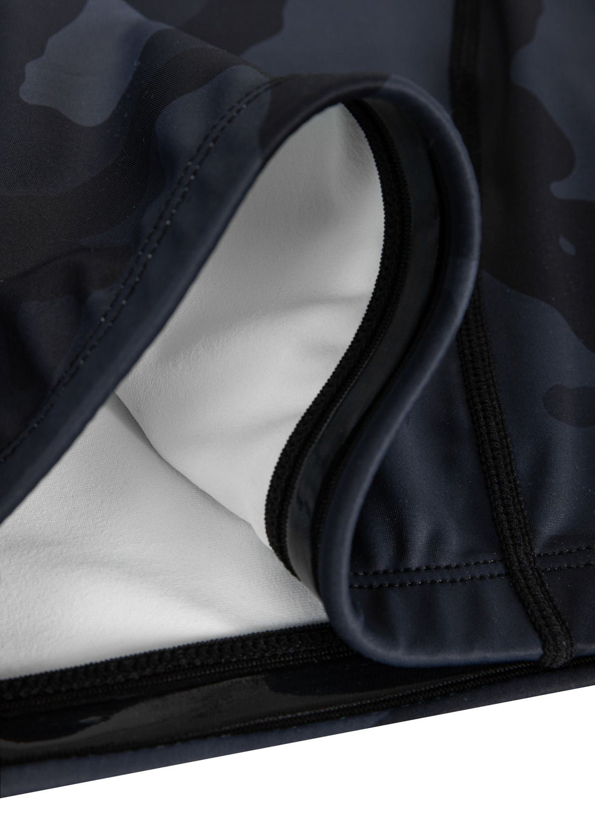 Rashguard Performance Pro Plus Small Logo - All Black Camo