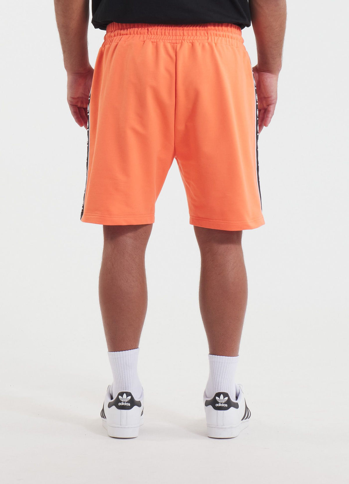 Men&#39;s sweat shorts TAPE NUGGET - Bright salmon